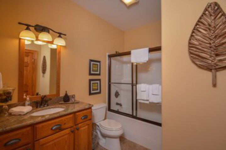 Room 2 of 30