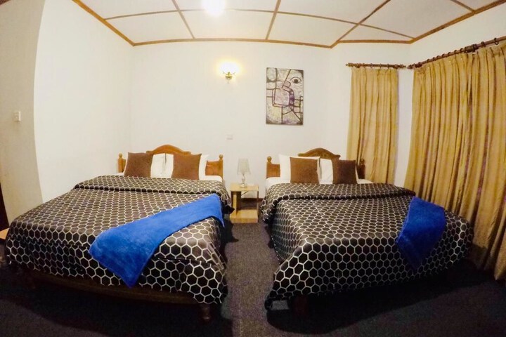 Room 9 of 119