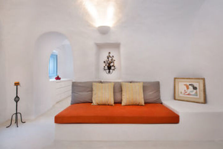 Room 15 of 22
