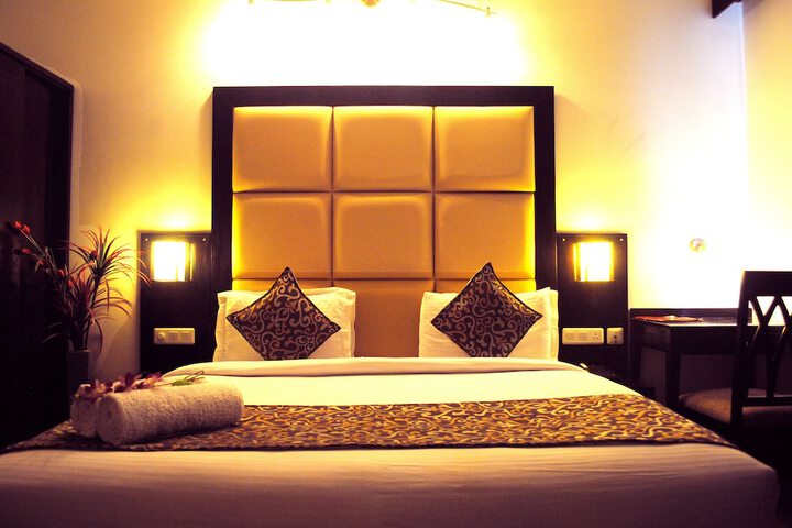 Room 8 of 41