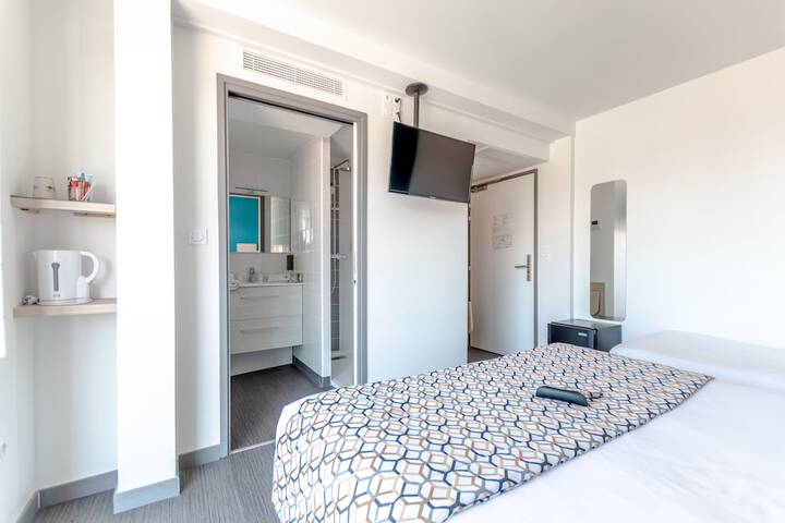 Room 21 of 66