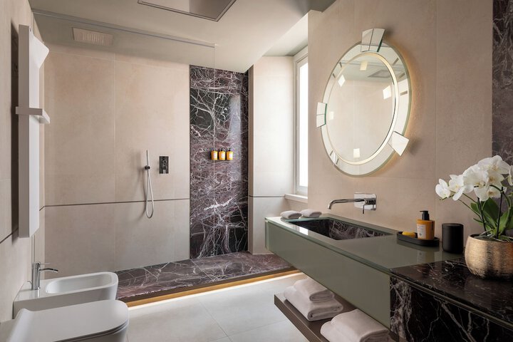 Bathroom Interior Photo