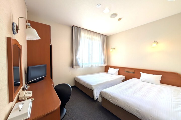 Room 12 of 52