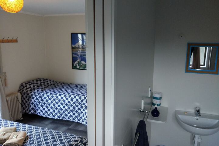 Room 18 of 42