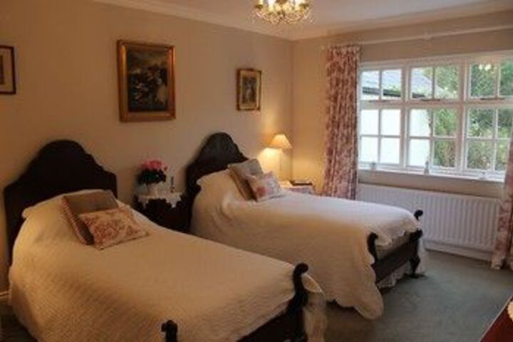 Room 8 of 25