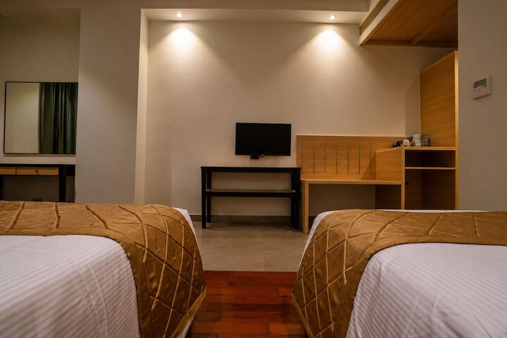 Room 25 of 75