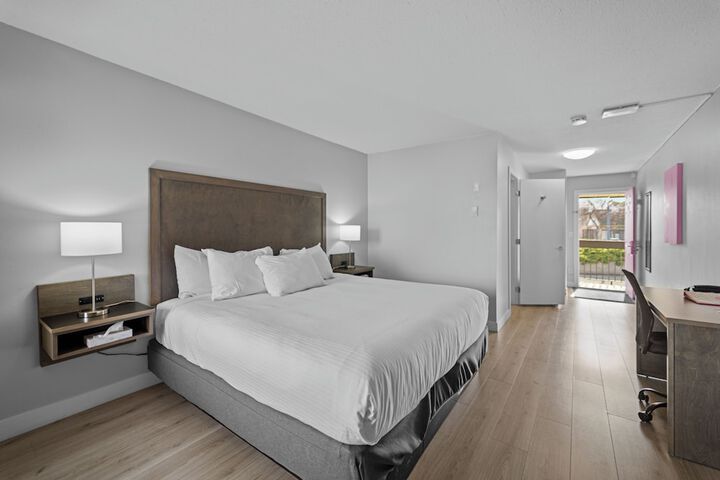 Room 20 of 48