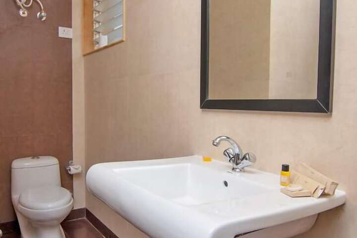 Clean Restrooms