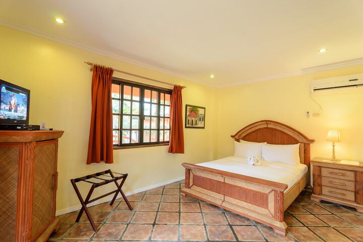 Room 5 of 50