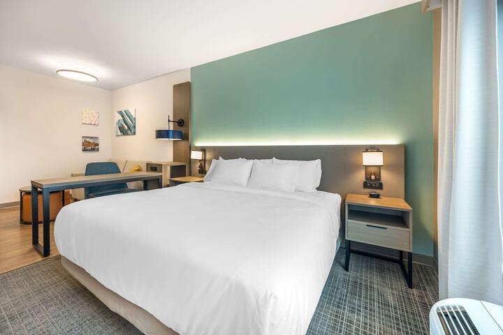 Room 7 of 29