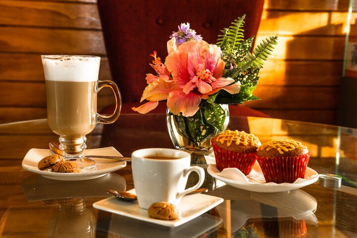 Breakfast/Coffee Service 66 of 112