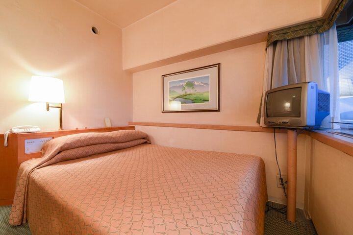 Room 29 of 65