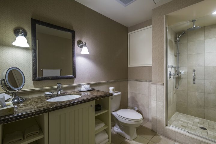 1 Queen Bed 2 Twin Beds 2 Bedroom Terrace Suite (4 of 27)