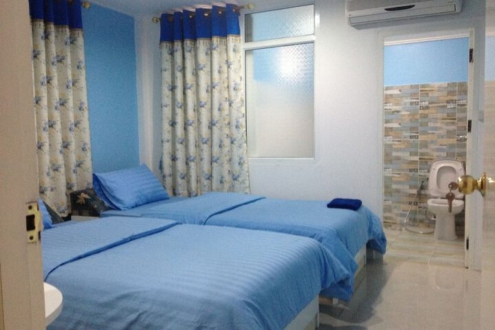 Room 3 of 24