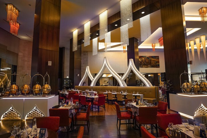Dining 89 of 149