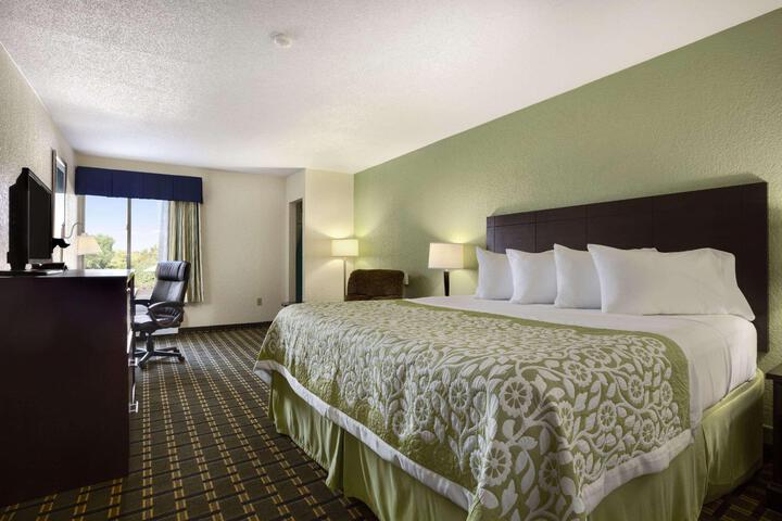 1 King Bed (1 of 2)