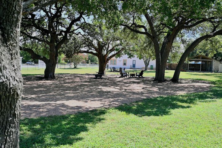 Property Grounds 61 of 64