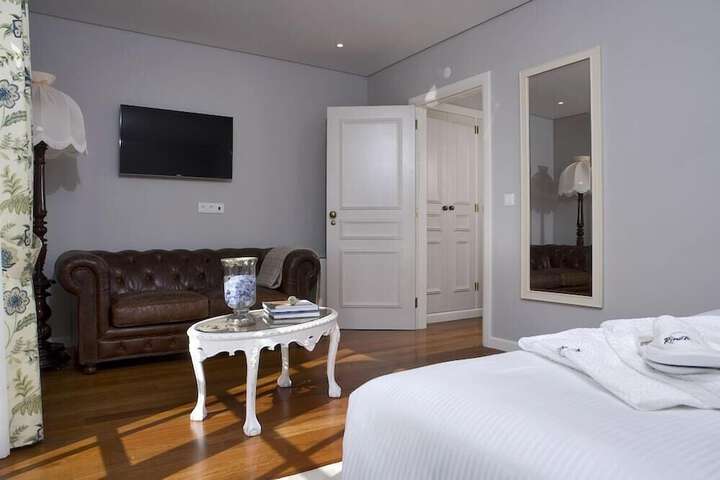 Room 78 of 162