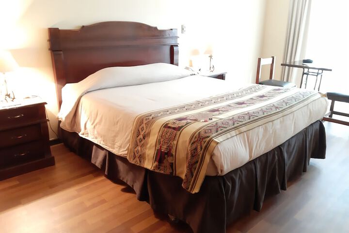 Room 10 of 39