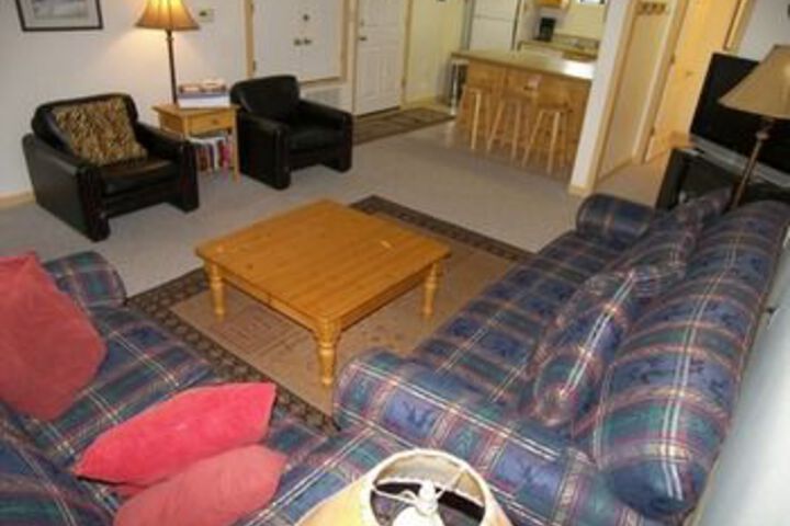 Room 12 of 17