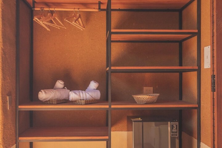 Room 44 of 70