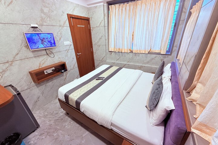Room 5 of 45