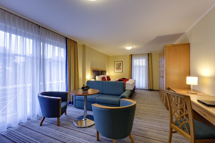 Room 17 of 84