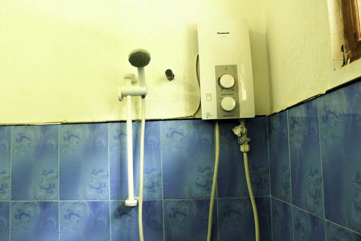 Room 12 of 13