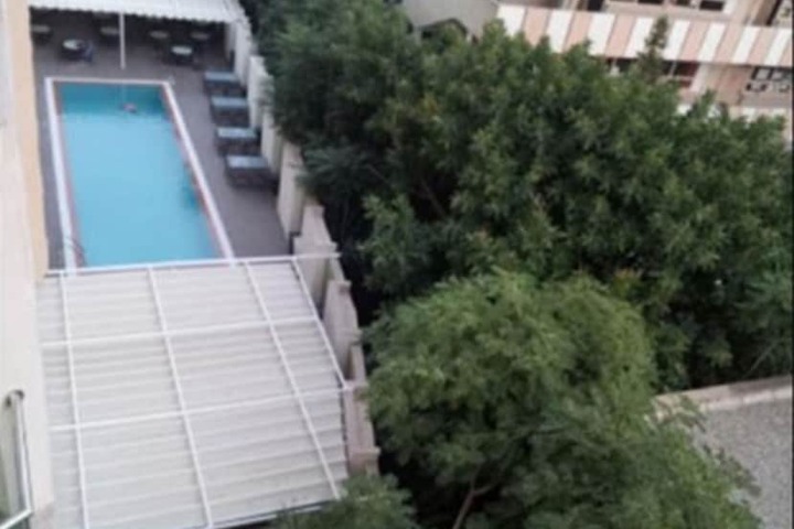Hotel Pool