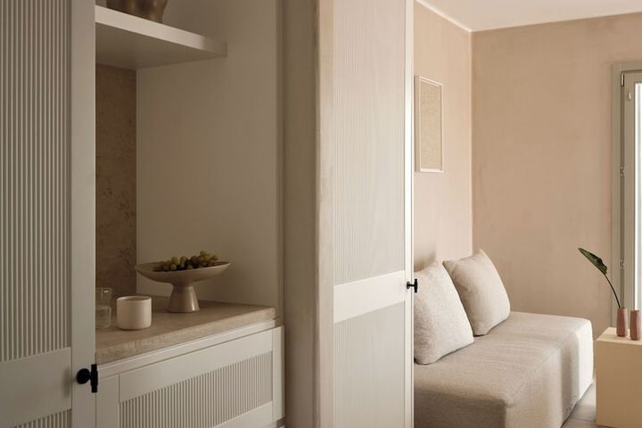 Room 38 of 85