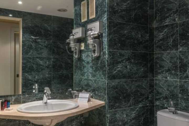 Bath Amenities