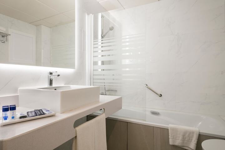 Bathroom Interior Photo