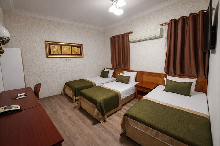 Room 10 of 45