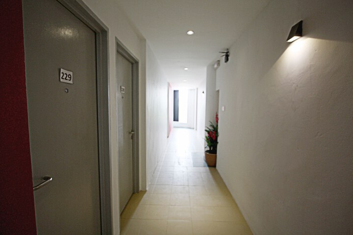 Ballroom/Hall 30 of 38