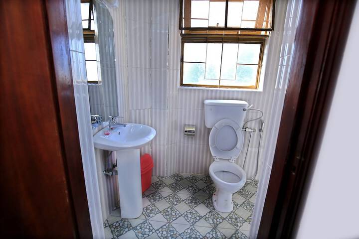 Room 26 of 45