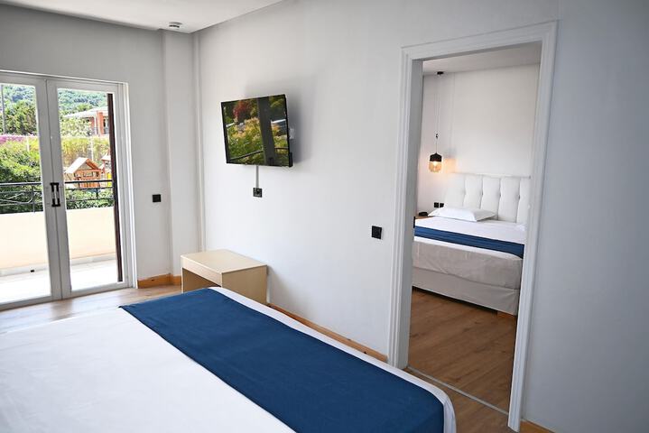 Room 26 of 123