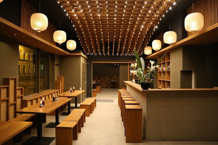 Dining Photos