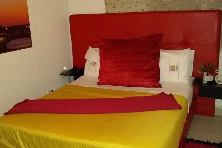 Hotel Boutique San Sebastian - Caters to Gay