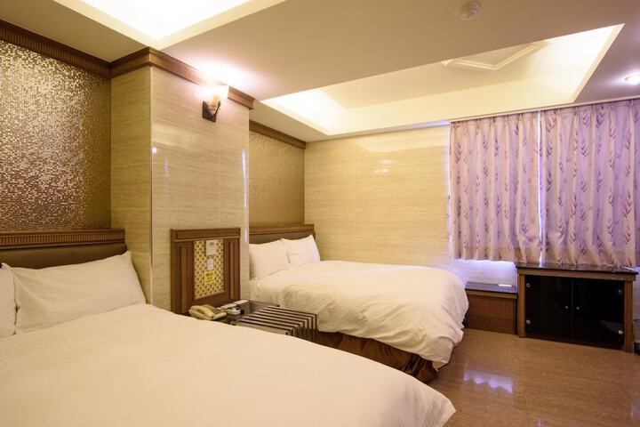 Room 19 of 41