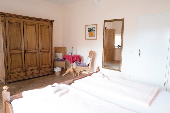 Room 12 of 31
