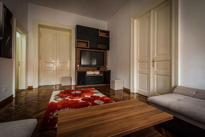 Room 2 of 12