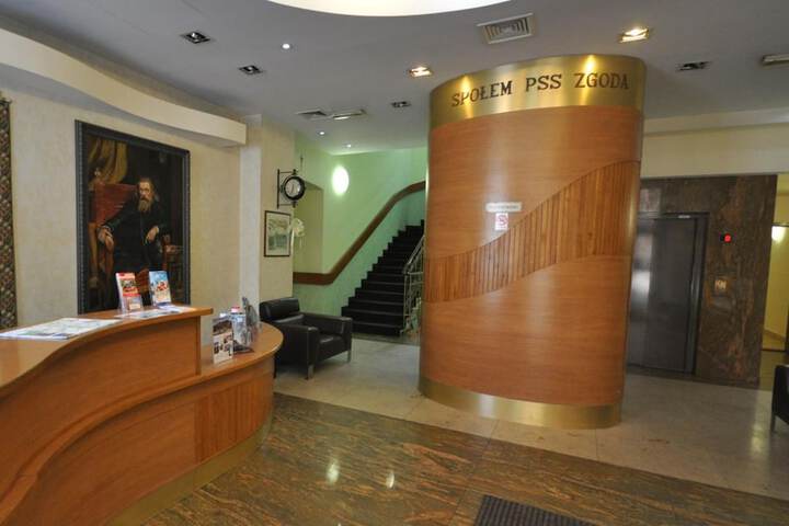Lobby Entry