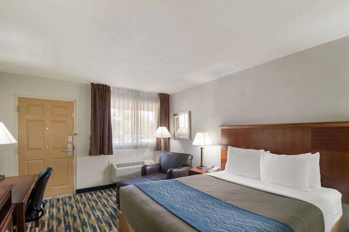 Room 10 of 57