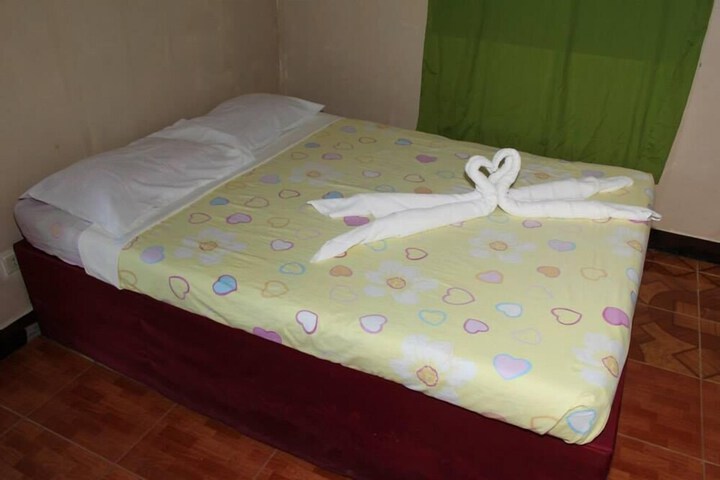 Room 2 of 22