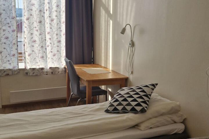 Room 9 of 22