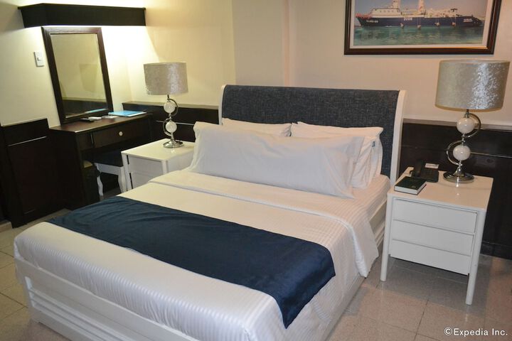 Room 14 of 39