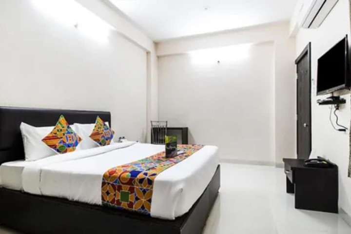 Room 7 of 22