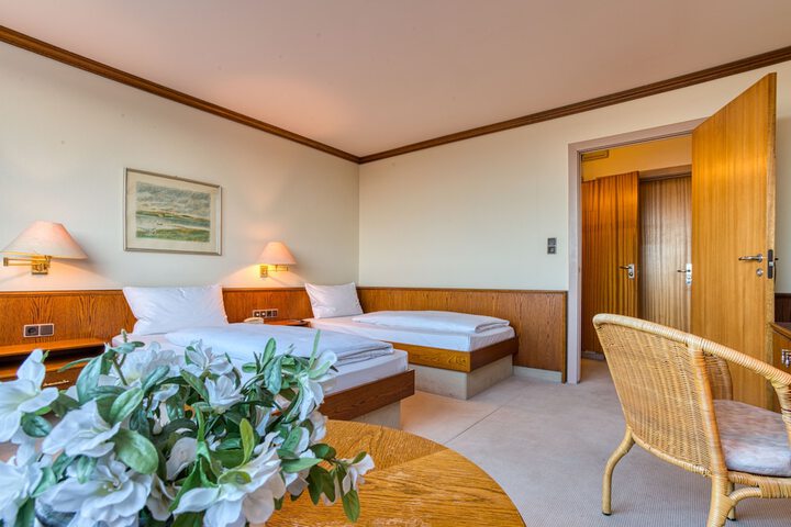 Room 16 of 51