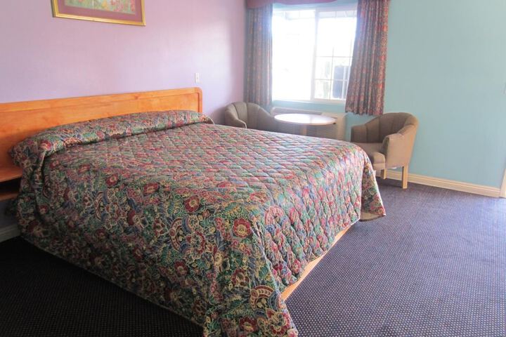Room 5 of 26