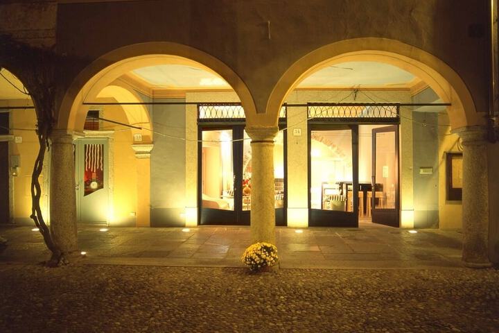 Hotel 67 of 72